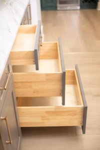 ae4f4a_454ab08a42234d27bfb3d3448536e7ba~mv2